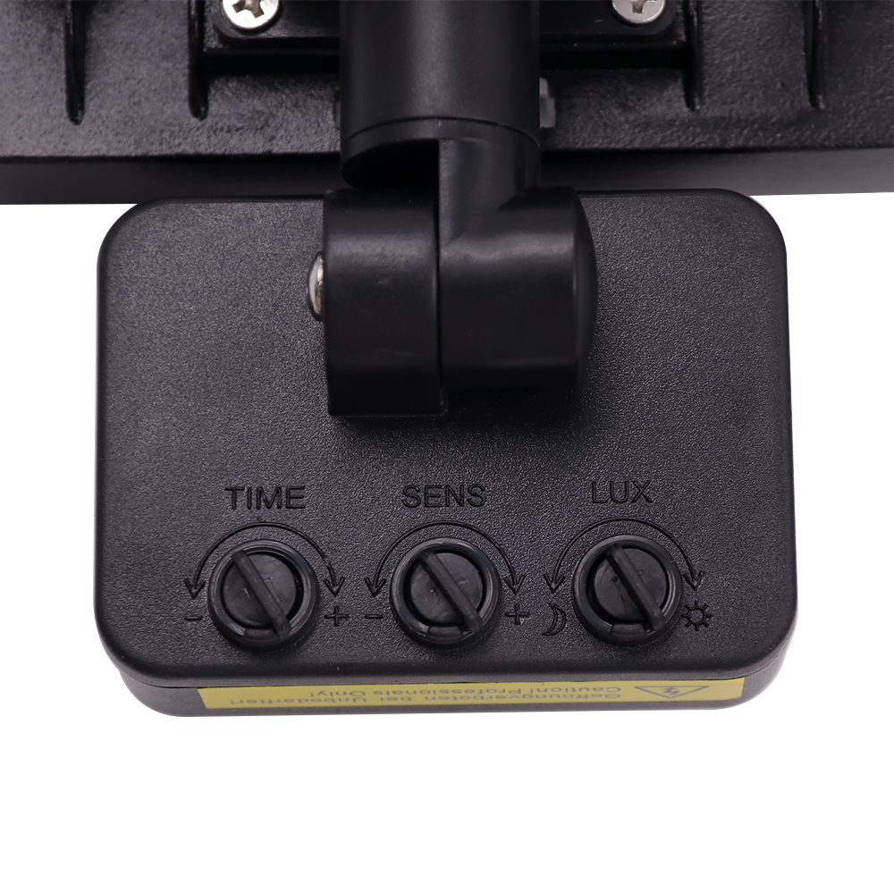 LED Flood Light 10W 30W 50W 100W 150W 500W PIR Motion Sensor Led Spotlight 220V Waterproof Led Refletor for Garden Wall Lamp