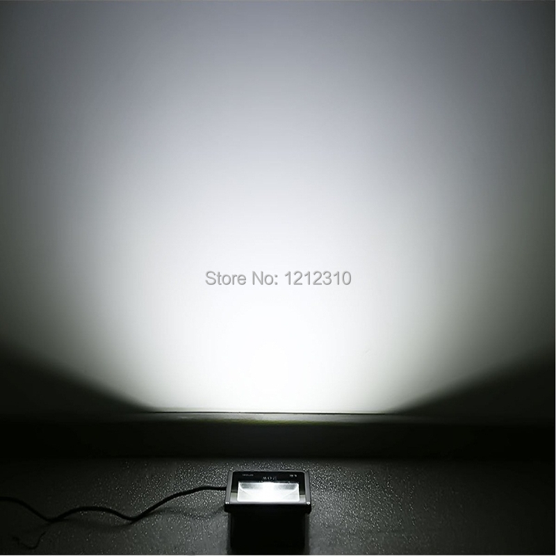 20W LED Flood light black shell led outdoor search lamp led luminaire light