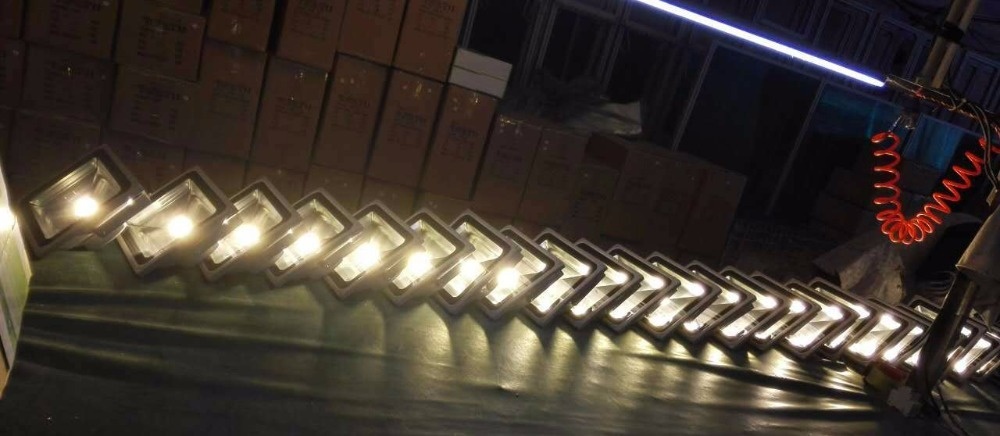 COB Outdoor Lighting LED Colored Floodlight Spotlight Flood Lights 100W 200W 300W 400W 500W 600W RGB Cold White Garden Light