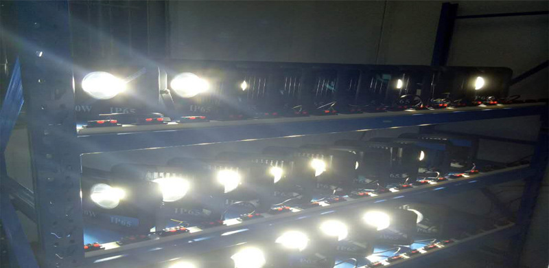 COB Outdoor Lighting LED Colored Floodlight Spotlight Flood Lights 100W 200W 300W 400W 500W 600W RGB Cold White Garden Light