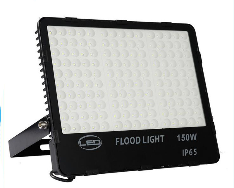 Untrathin LED Flood Light 10W 20W 30W 50W 100W 150W Outdoor Spotlight AC220V 110V Waterproof IP65 Professional Lighting Lamp