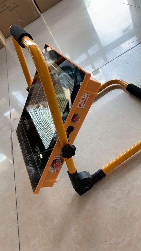 10PCS Waterproof IP66 50W 100W LED Solar Garden Integrated Floodlight Rechargeable Portable LED Work Light Emergency Flood Lamp