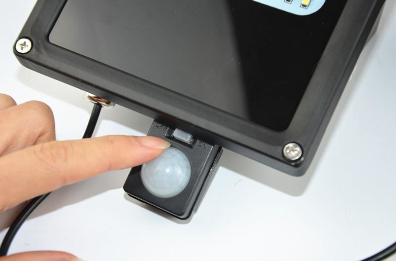 8PCS LED Solar Lights For Garden Decoration Light PIR Motion Sensor Waterproof IP65 20W LED Flood Light Outdoor Emergency Lamp