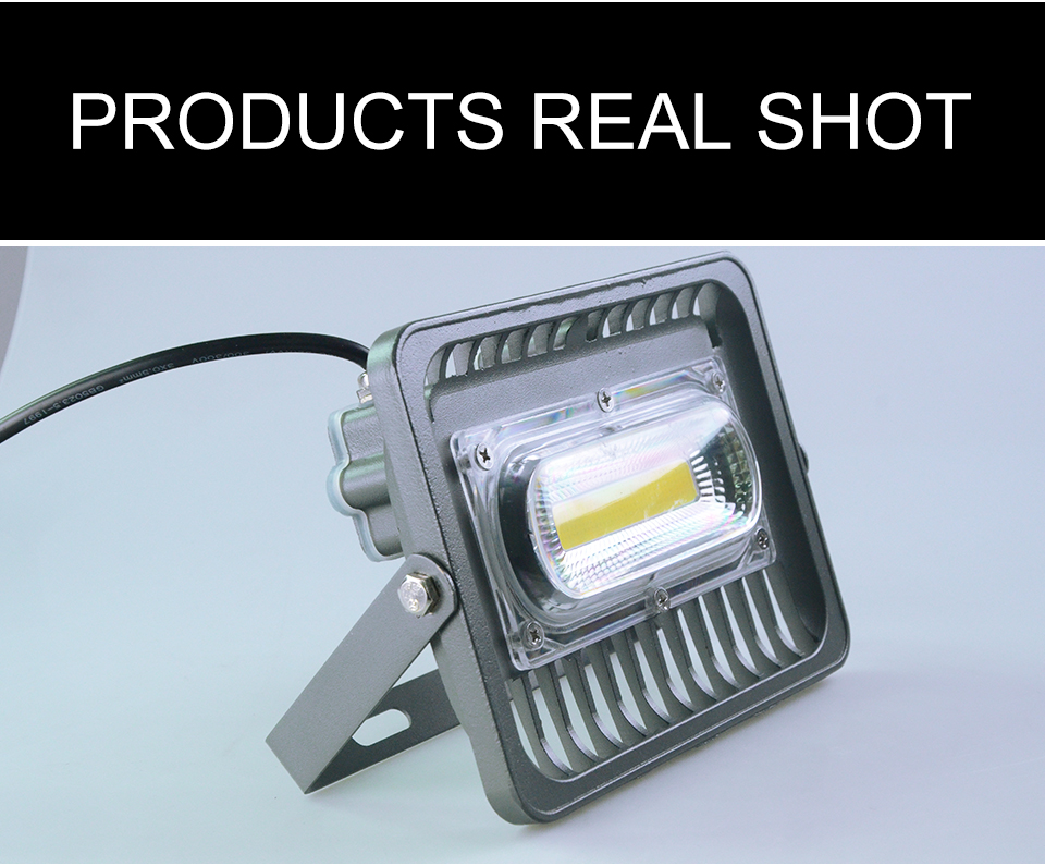 Rechargeable Floodlight 30W 24 led Spot light Waterproof Outdoor lights with charger By 18650 Battery construction Spot lamp