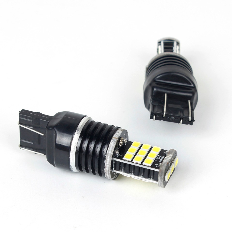 OGA 2PCS Extremity Bright 7443 21SMD Auto Tail Lights Brake Bulb Car Stop Lamp DC 12V White Color